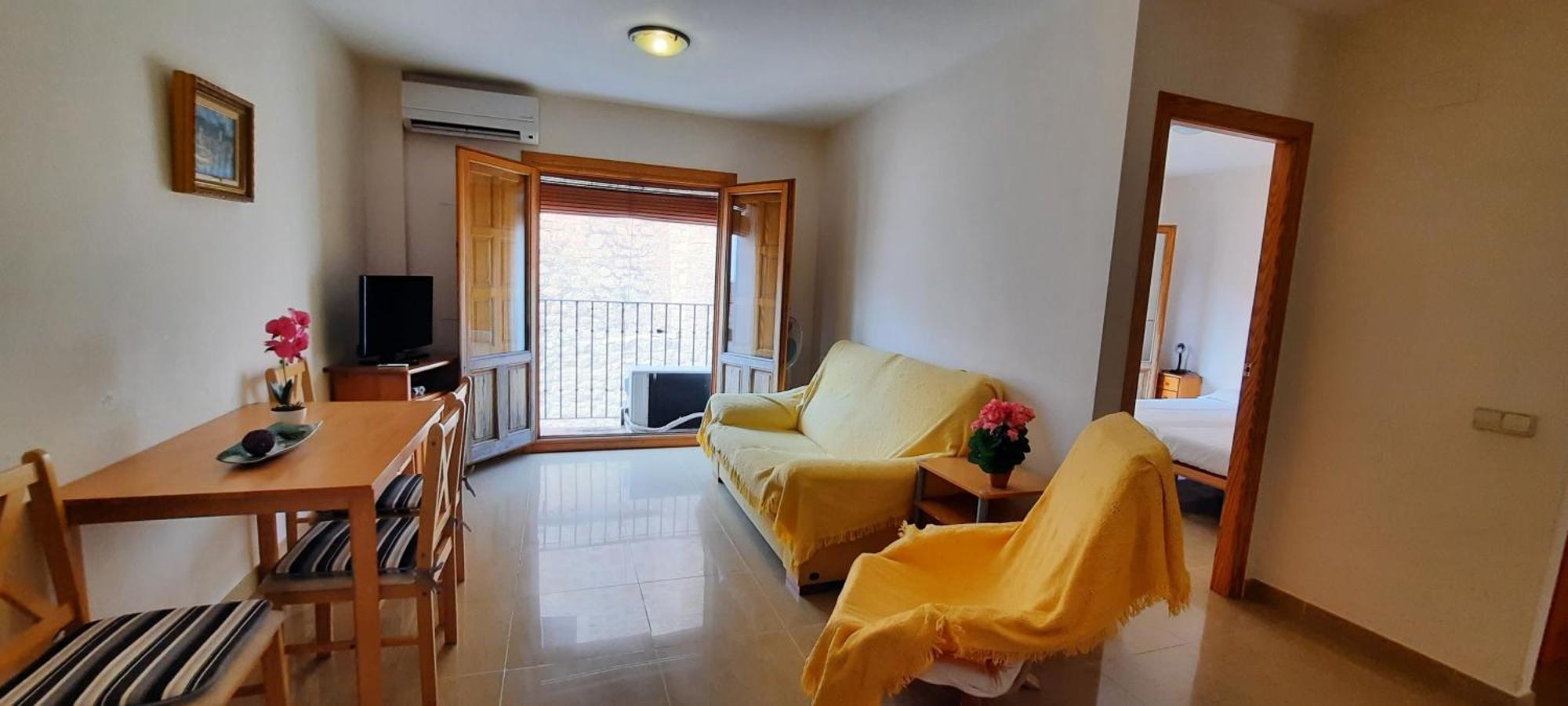 Mu, Apartamento Situada En La Muralla Del Casco Historico บิยาโฮโยซา ภายนอก รูปภาพ