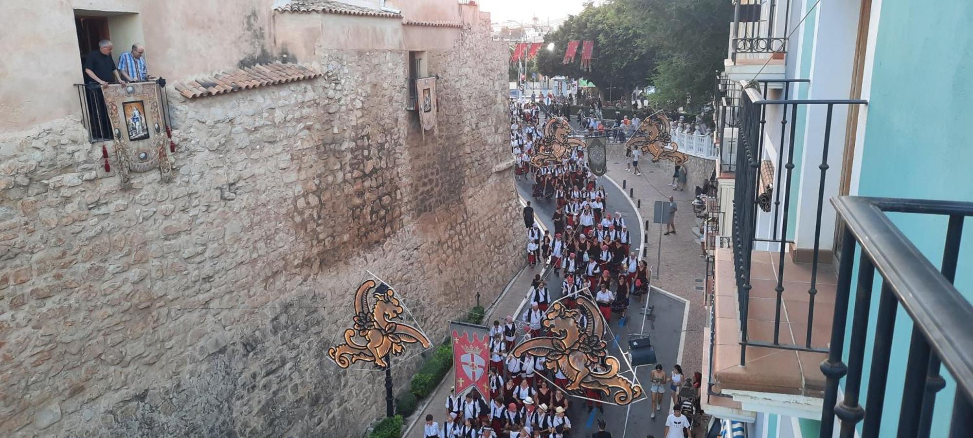 Mu, Apartamento Situada En La Muralla Del Casco Historico บิยาโฮโยซา ภายนอก รูปภาพ